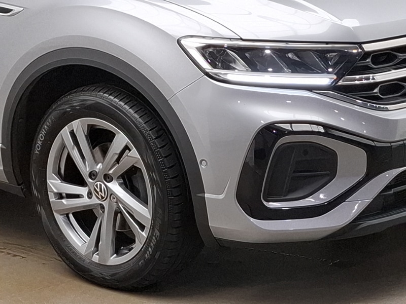 Used Volkswagen T-Roc 2023 for sale - 76121147: Photo 9