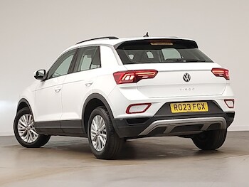 Used Volkswagen T-Roc 2023 for sale - 78391354: Photo