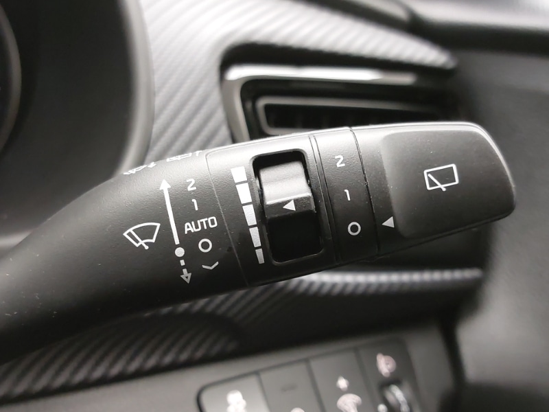Used Kia Stonic 2024 for sale - 76145646: Photo 19