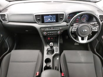 Used Kia Sportage 2020 for sale - 76195495: Photo 2