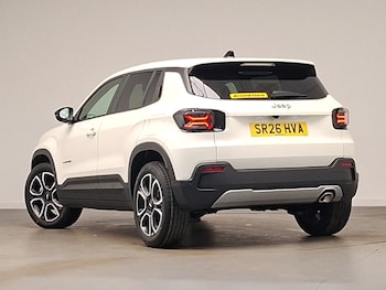 Used Jeep Avenger 2026 for sale - 79351158: Photo