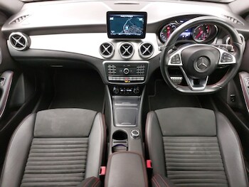 Used Mercedes-Benz GLA 2018 for sale - 78559360: Photo
