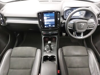 Used Volvo XC40 2021 for sale - 78683853: Photo