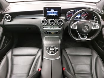 Used Mercedes-Benz GLC 2019 for sale - 77847406: Photo