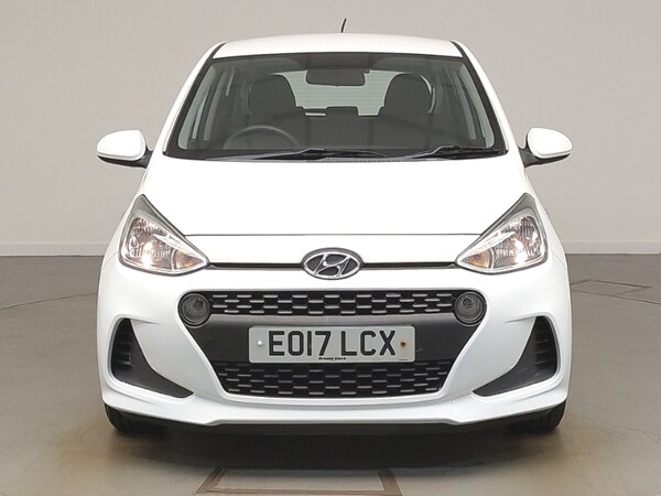 Used Hyundai i10 2017 for sale - 75633772: Photo 18