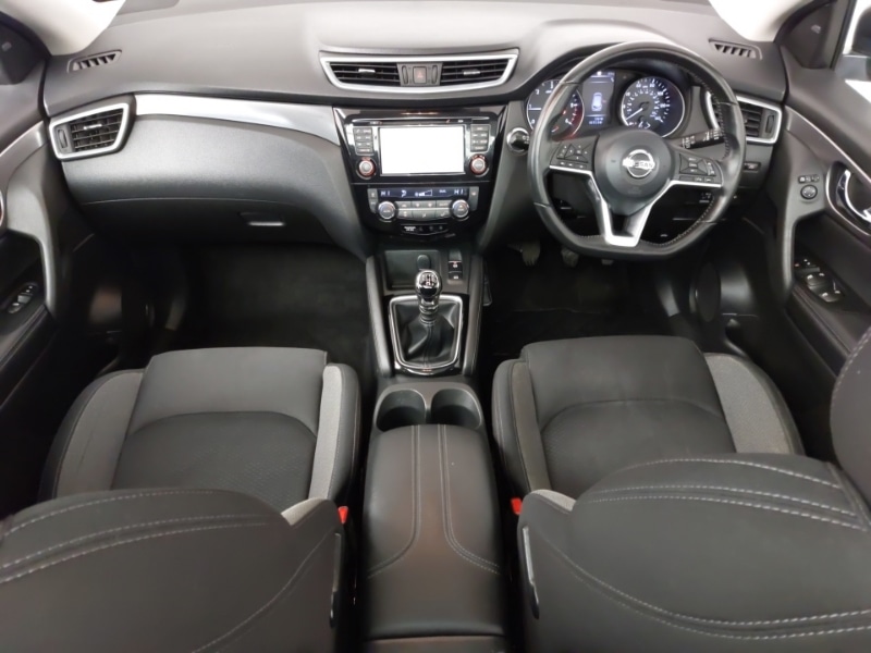 Used Nissan Qashqai 2018 for sale - 78037219: Photo 2