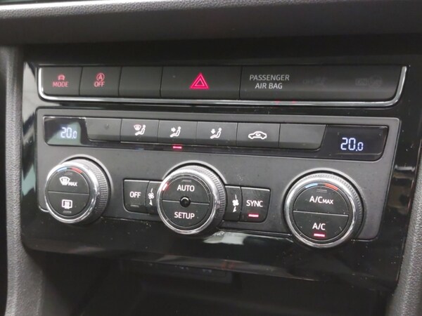 Used SEAT Leon 2018 for sale - 76199526: Photo 14