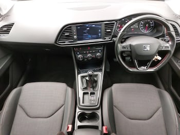 Used SEAT Leon 2018 for sale - 76199526: Photo 2