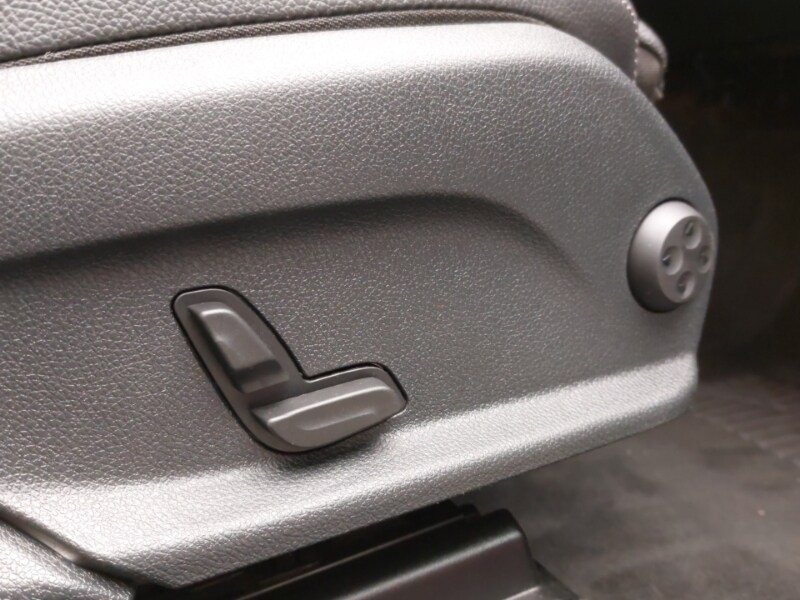 Used Mercedes-Benz GLC 2017 for sale - 76533436: Photo 17