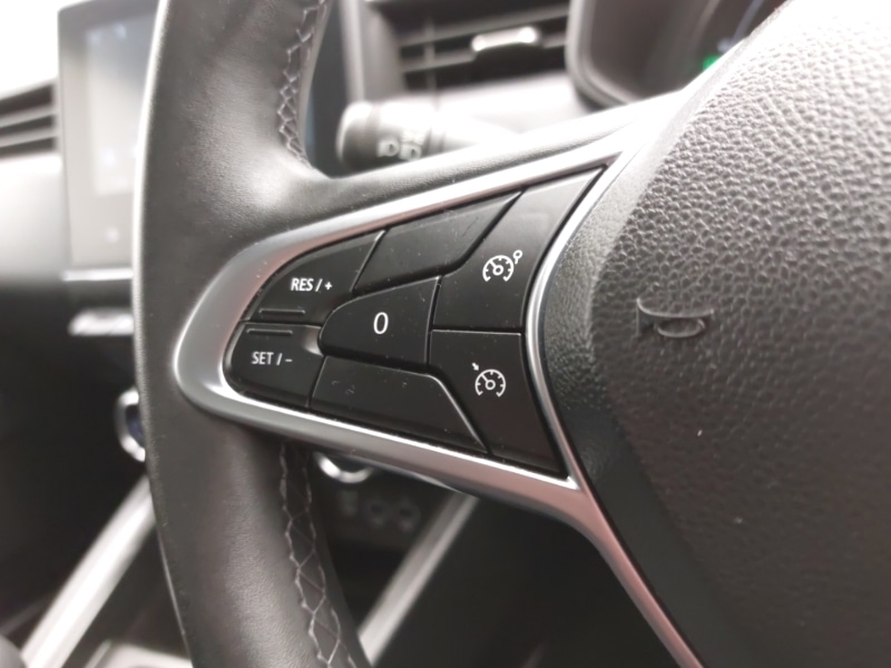 Used Renault Clio 2023 for sale - 77418738: Photo 15