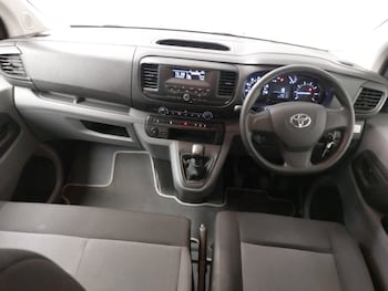 Used Toyota PROACE CITY Verso 2021 for sale - 78498301: Photo