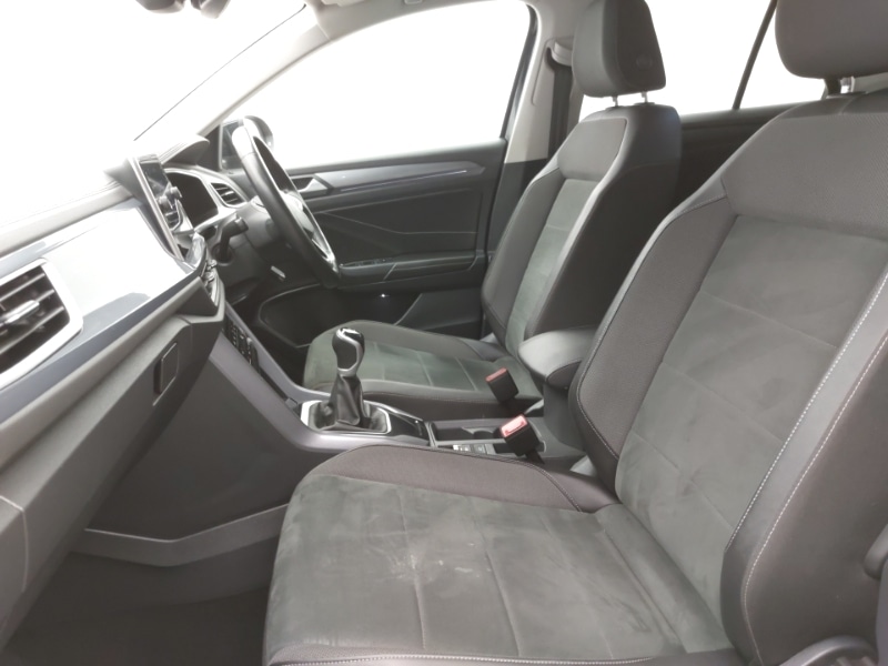 Used Volkswagen T-Roc 2023 for sale - 78023144: Photo 5