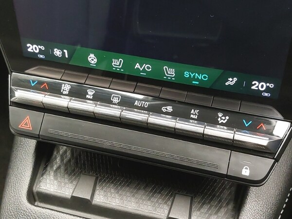 Used Renault Scenic E-Tech 2024 for sale - 76071025: Photo 13