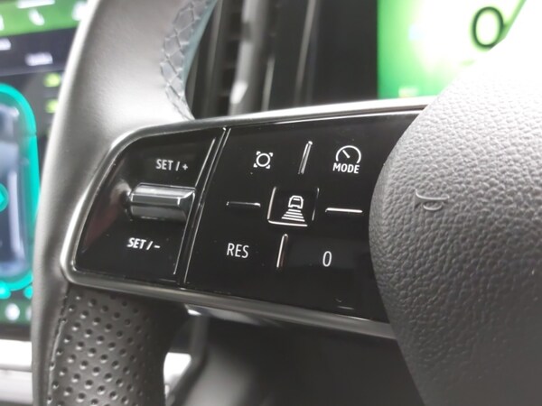 Used Renault Scenic E-Tech 2024 for sale - 76071025: Photo 16