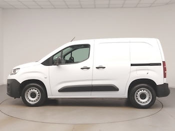 Used Citroen Berlingo 2024 for sale - 76071298: Photo