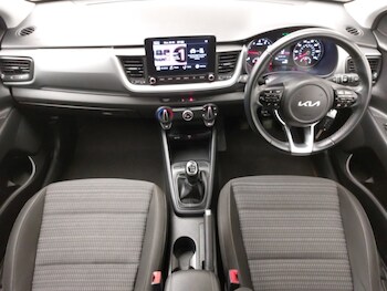 Used Kia Stonic 2023 for sale - 78656182: Photo