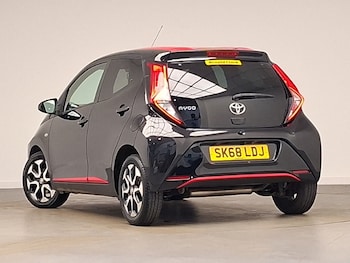 Used Toyota AYGO 2018 for sale - 79461097: Photo