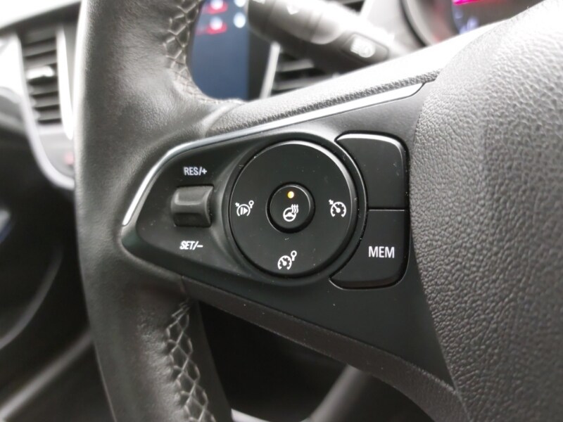 Used Vauxhall Crossland 2022 for sale - 76427223: Photo 16