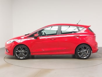 Used Ford Fiesta 2018 for sale - 76511565: Photo