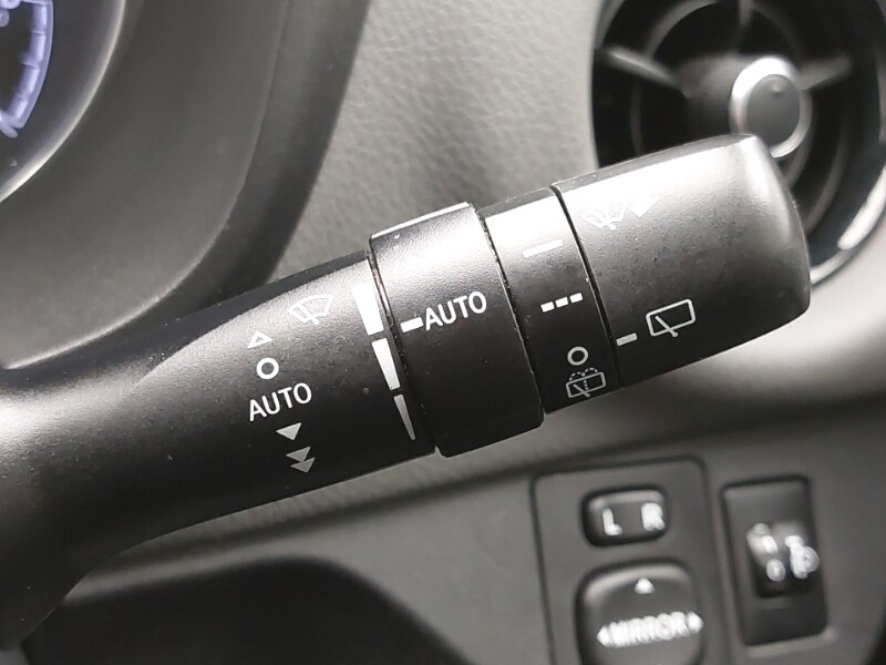 Used Toyota Yaris 2017 for sale - 77585035: Photo 16