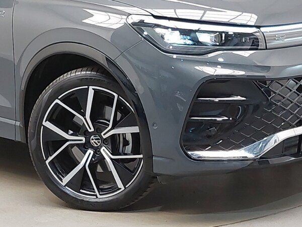 Used Volkswagen Tiguan 2024 for sale - 74936990: Photo 9
