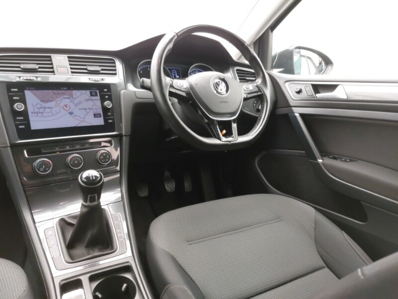 Used Volkswagen Golf 2019 for sale - 77651870: Photo 10