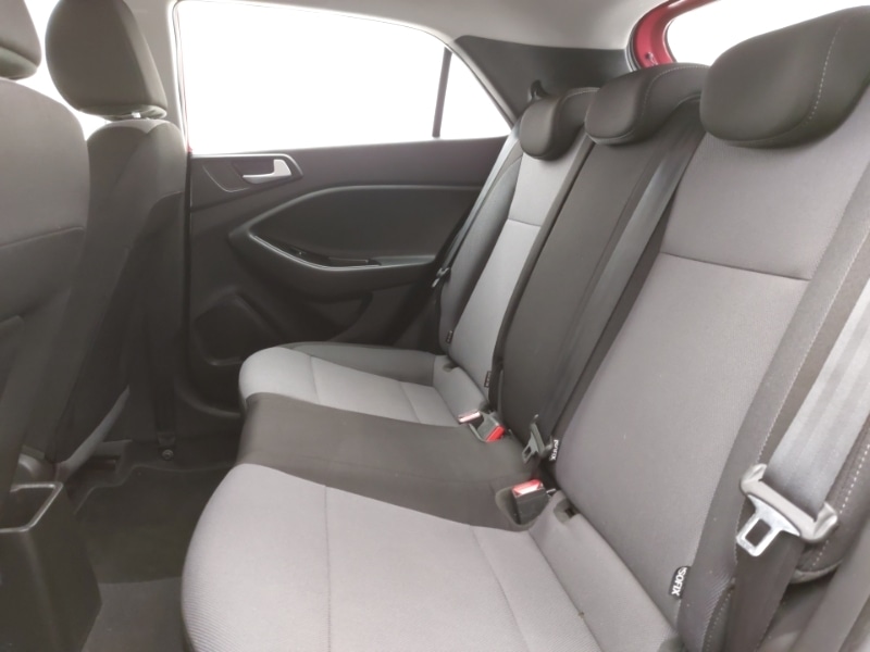 Used Hyundai i20 2017 for sale - 78032646: Photo 6