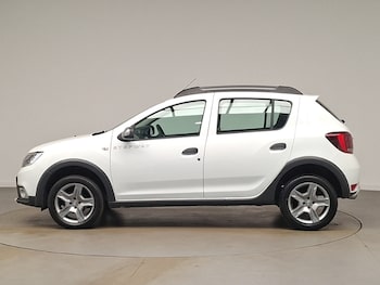 Used Dacia Sandero Stepway 2019 for sale - 79489398: Photo