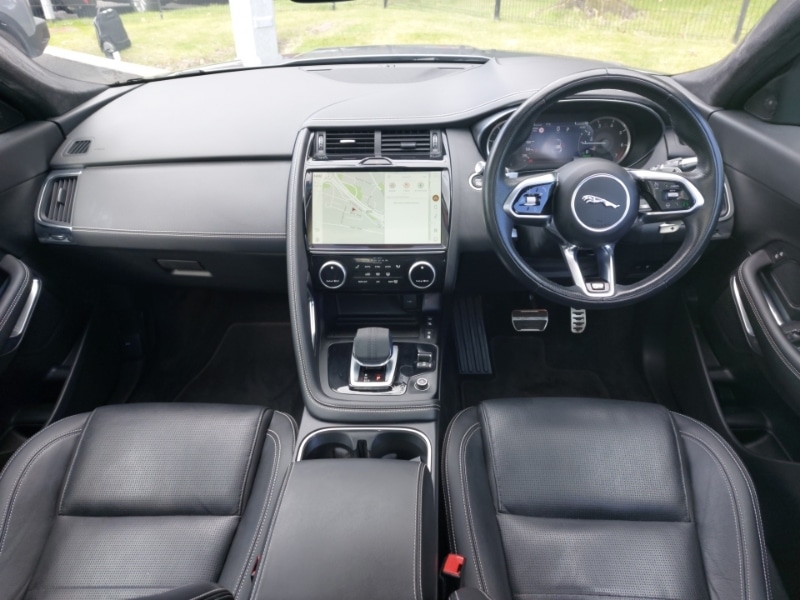 Used Jaguar E-Pace 2021 for sale - 76893426: Photo 2