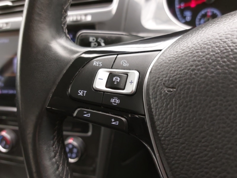 Used Volkswagen Golf 2018 for sale - 78147220: Photo 15