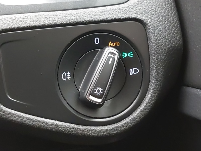 Used Volkswagen Golf 2018 for sale - 78147220: Photo 16