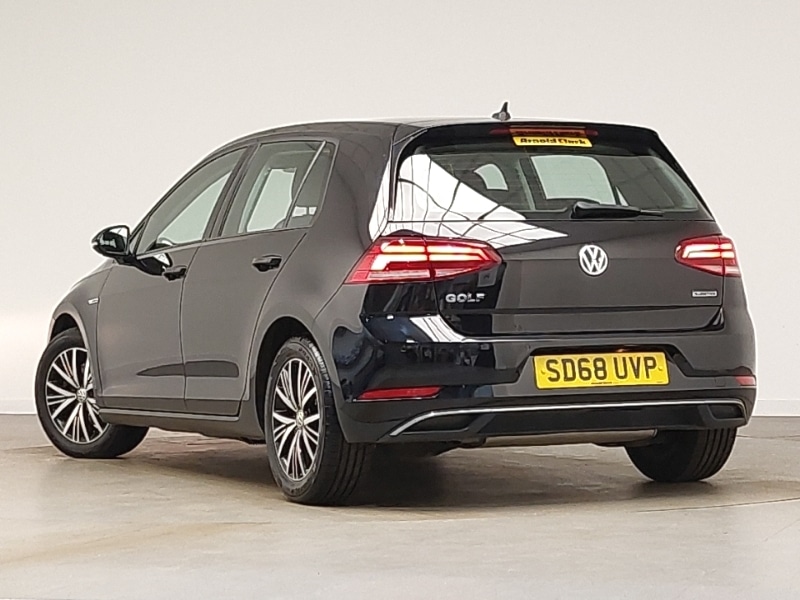 Used Volkswagen Golf 2018 for sale - 78147220: Photo 3