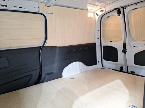 Used Citroen Berlingo 2024 for sale - 76254708: Photo 6