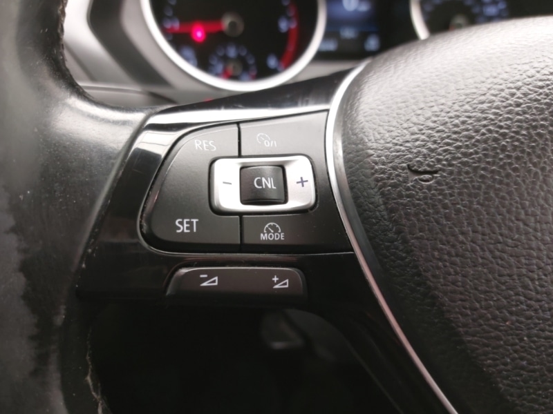 Used Volkswagen Tiguan 2016 for sale - 76630658: Photo 16