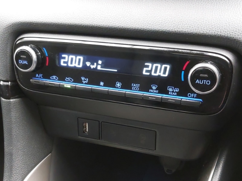 Used Mazda Mazda2 HYBRID 2023 for sale - 77371300: Photo 14