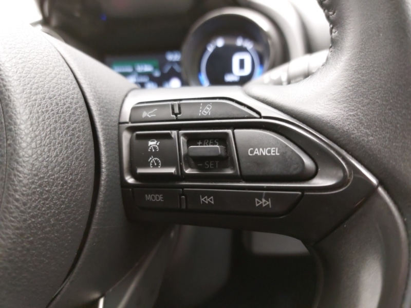 Used Mazda Mazda2 HYBRID 2023 for sale - 77371300: Photo 16