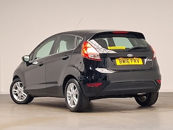 Used Ford Fiesta 2016 for sale - 78698050: Photo