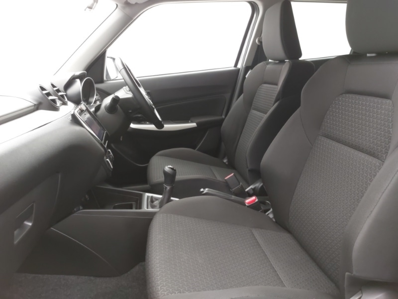 Used Suzuki Swift 2020 for sale - 77289694: Photo 5