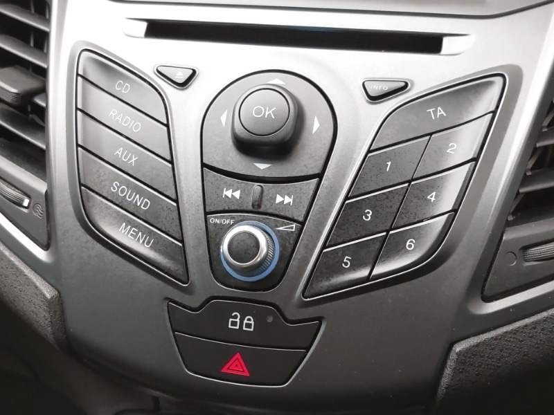 Used Ford Fiesta 2014 for sale - 77921847: Photo 11