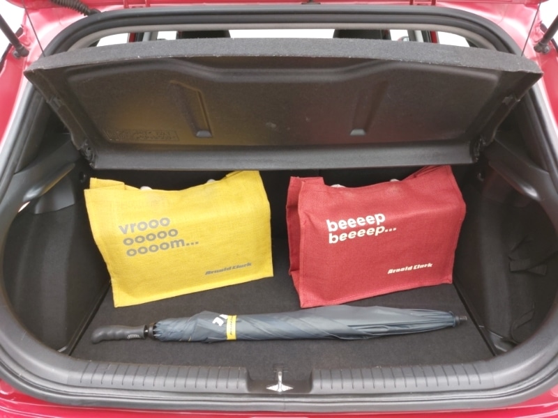 Used Hyundai i20 2017 for sale - 77439229: Photo 8