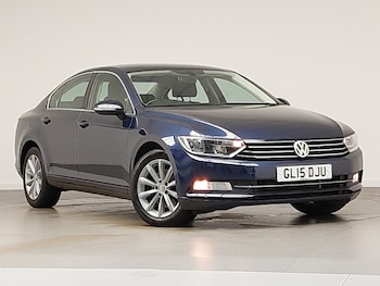 Volkswagen - Passat