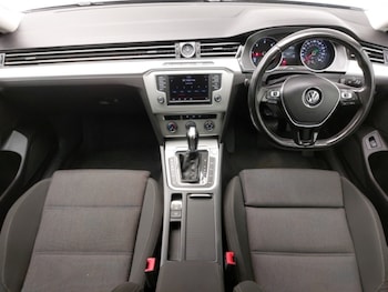 Used Volkswagen Passat 2015 for sale - 76166069: Photo 2