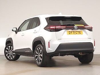 Used Toyota Yaris Cross 2021 for sale - 75506024: Photo