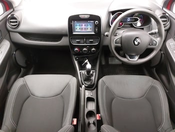 Used Renault Clio 2018 for sale - 77126263: Photo