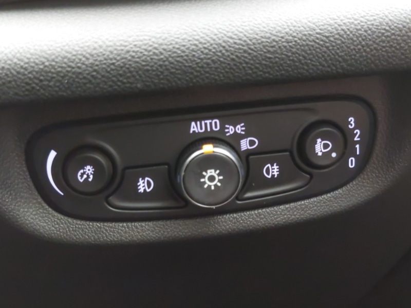 Used Vauxhall Insignia 2019 for sale - 77956549: Photo 16