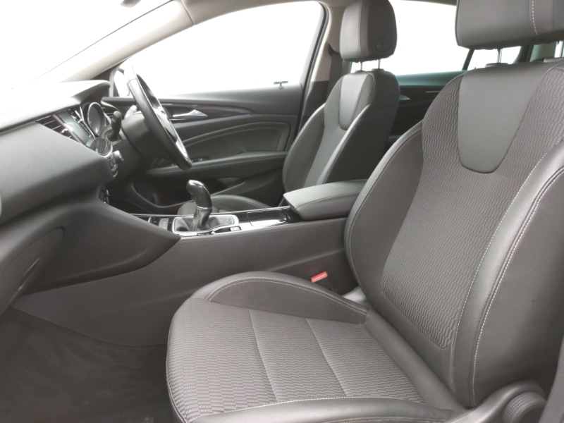 Used Vauxhall Insignia 2019 for sale - 77956549: Photo 5