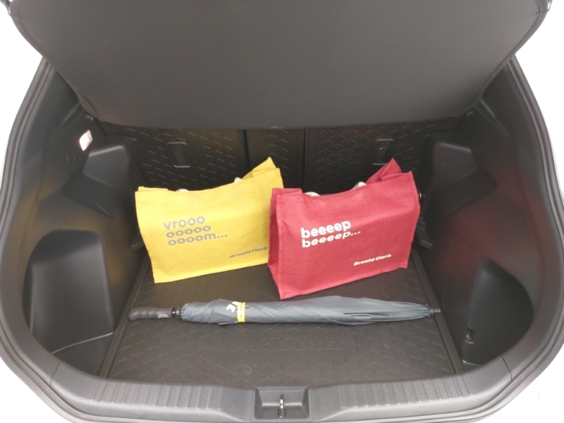 Used Toyota Yaris Cross 2021 for sale - 76471599: Photo 8