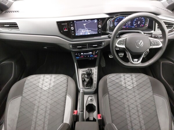 Used Volkswagen Polo 2023 for sale - 76237981: Photo 2