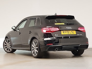 Used Audi A3 2019 for sale - 75576330: Photo