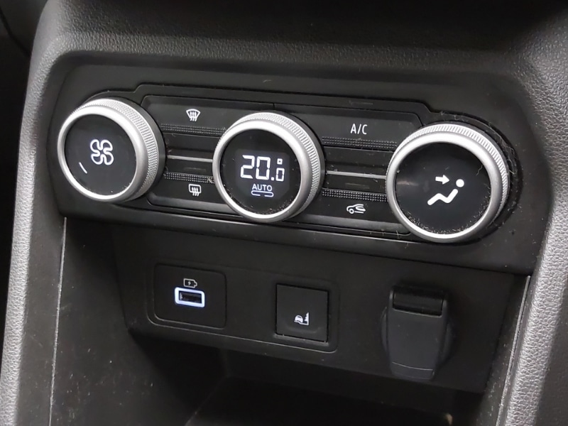 Used Dacia Sandero Stepway 2023 for sale - 76763600: Photo 15